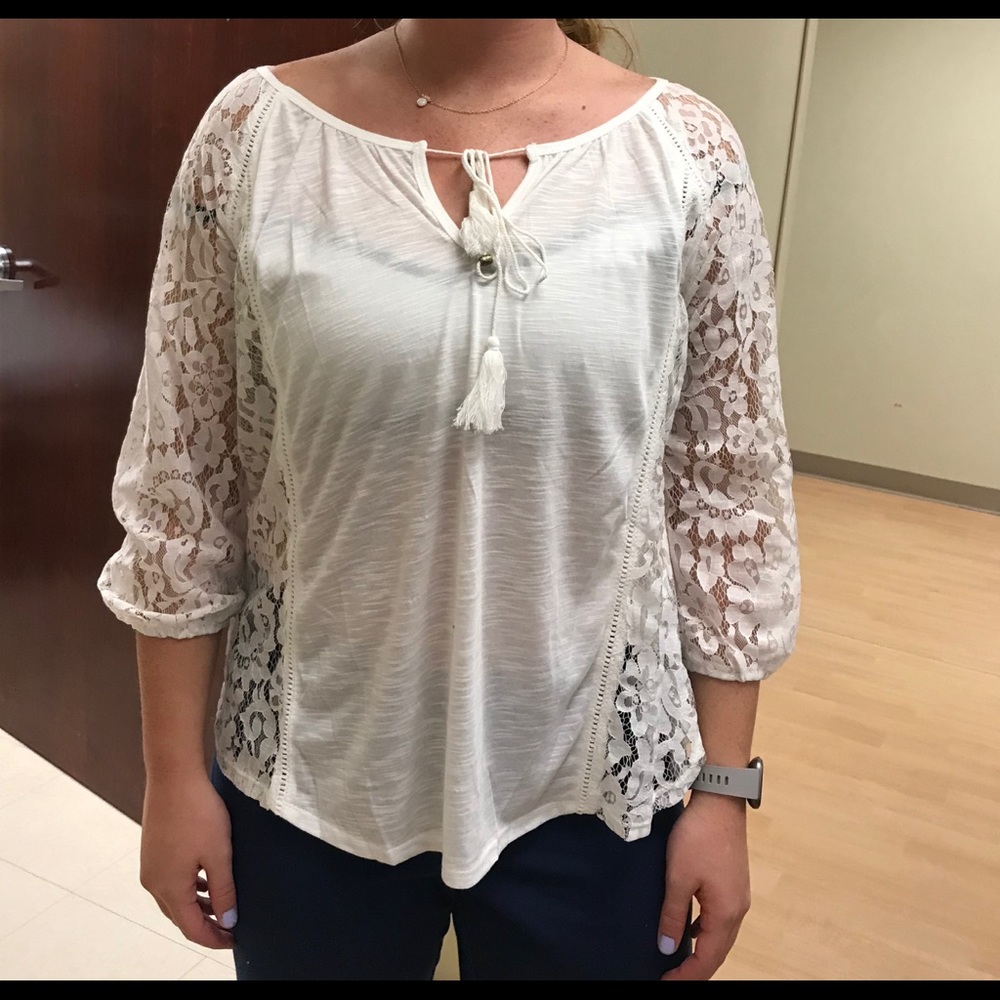 Lace white top